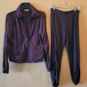 CAbi Jacket and capri pant set